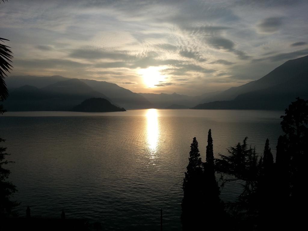 Villa Monti Varenna Esterno foto